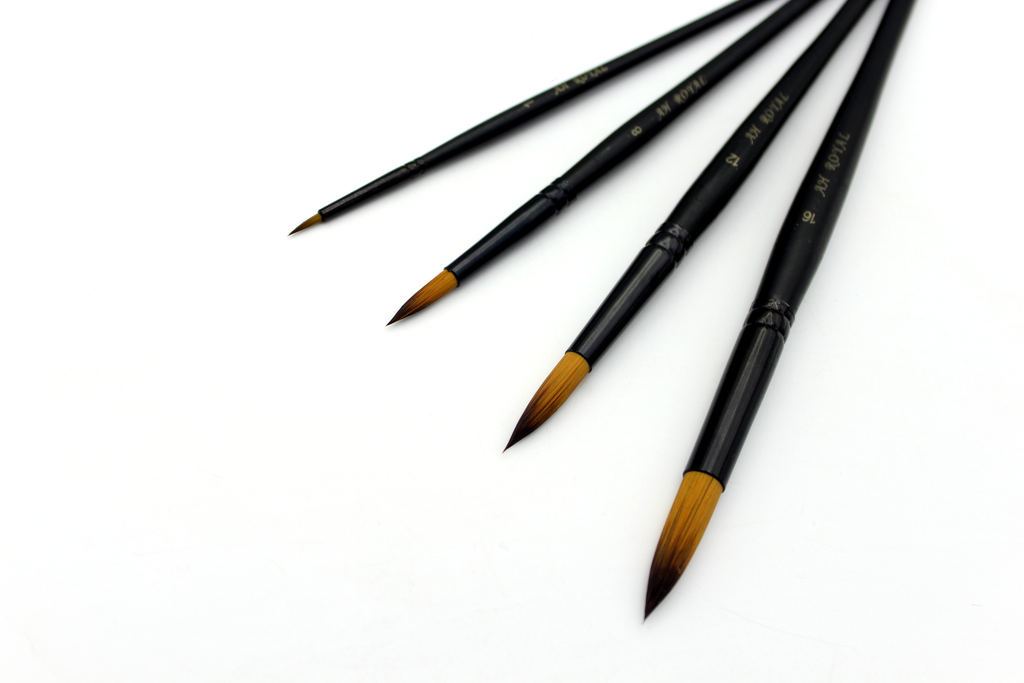 PINCEL AH ROYAL NEGRO LINEA PREMIUM X4 UNIDADES REDONDO [PAC90360]