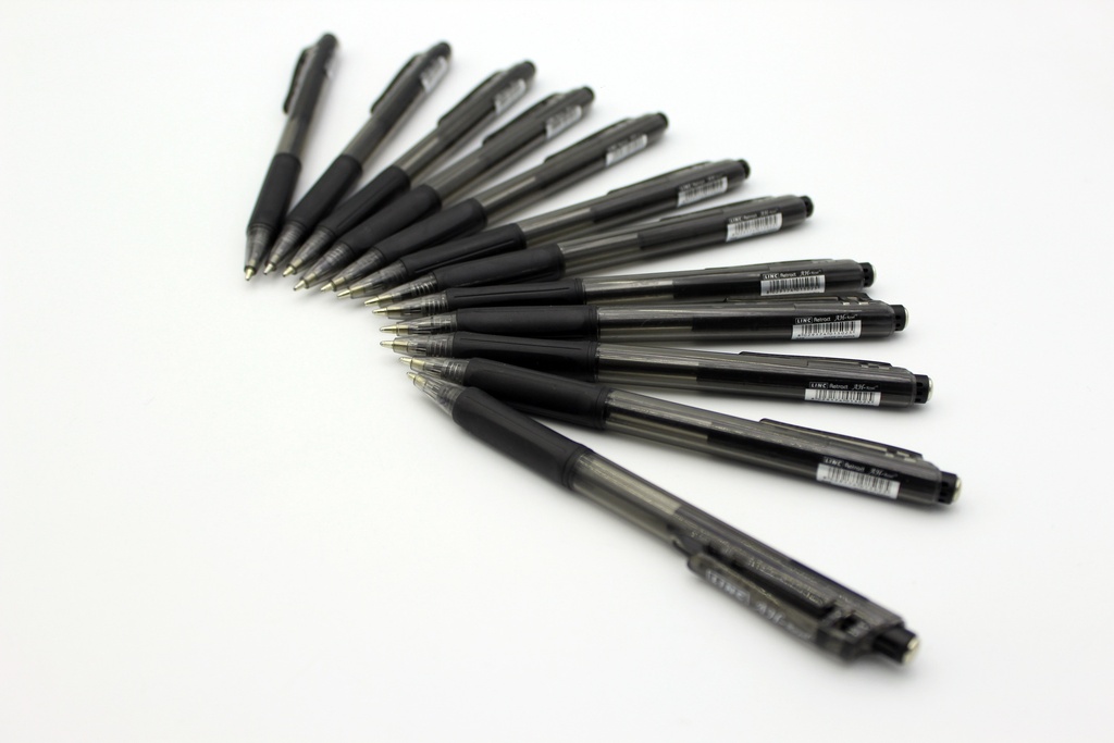 LAPICERO AH ROYAL RETRACTIL SUPER SUAVE NEGRO  X12UND [PAC I -345]